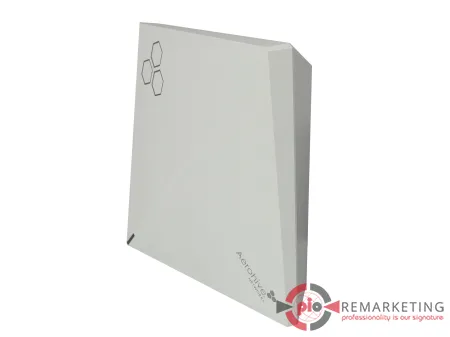 e32c6cb616a890f06b550df49790a3e4.jpg