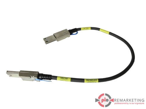 Przejdź do produktu Kabel SAS Hitachi 0,5 Metra 5521803-230