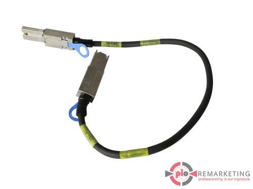 Przejdź do produktu Kabel SAS Hitachi 0,5 Metra 5521803-222